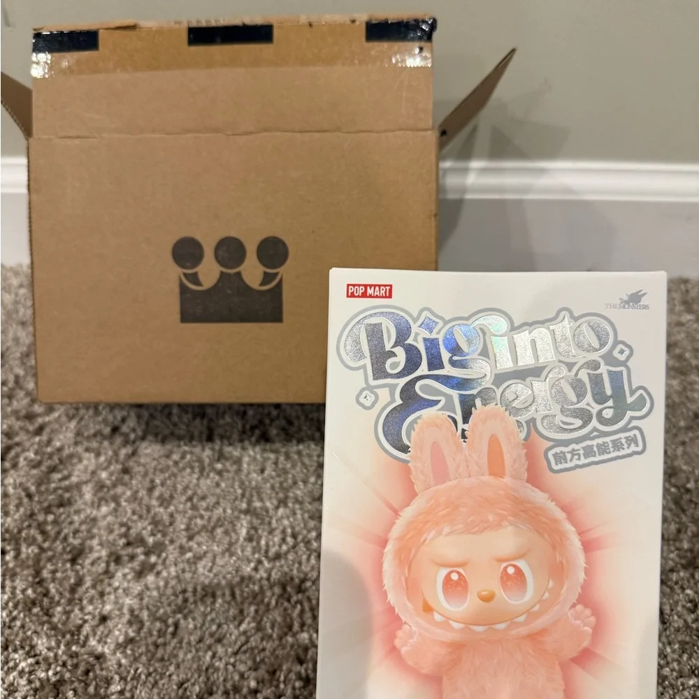 Labubu Big Into Energy “Hope” SEALED BOX - Picture 2 of 5